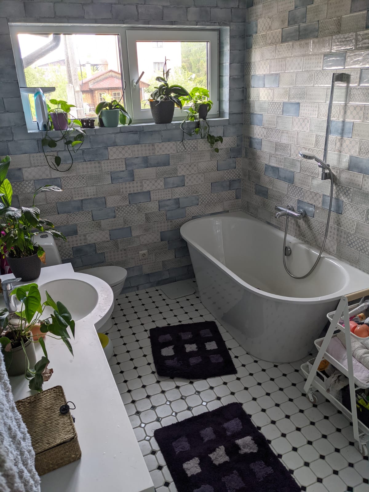 koka māju interjers